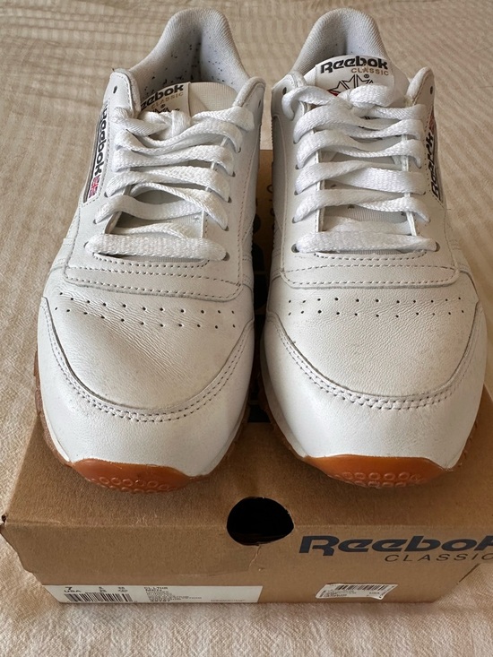 Reebok Classic Leather White Sneakers Men’s size 7 or Women’s size 8.5 - Picture 4 of 5